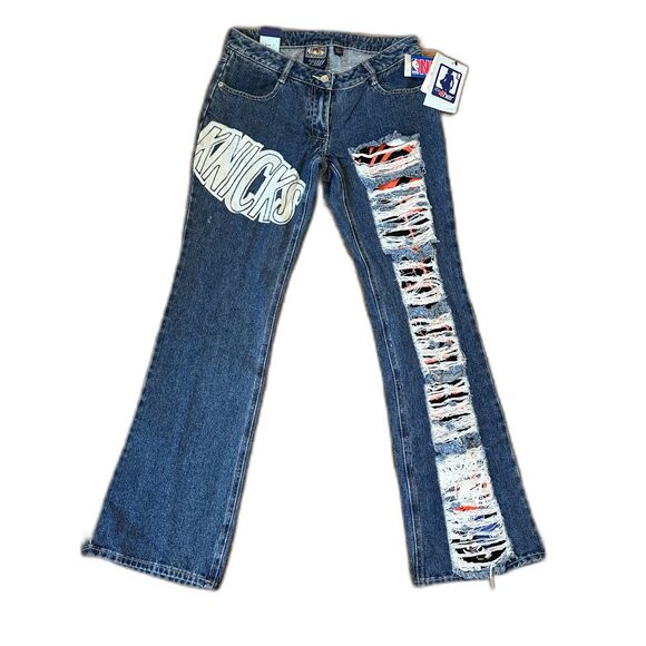Vintage NY Knicks Jeans Size 7/29 Low Rise Flare NBA !  1990's/2000's Y2K - Picture 1 of 13